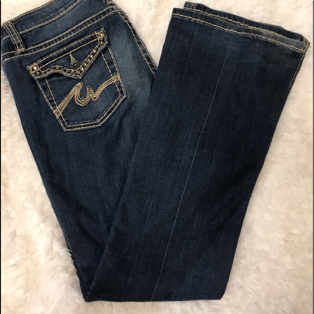 Anoname denim. Made in LOS ANGELES.